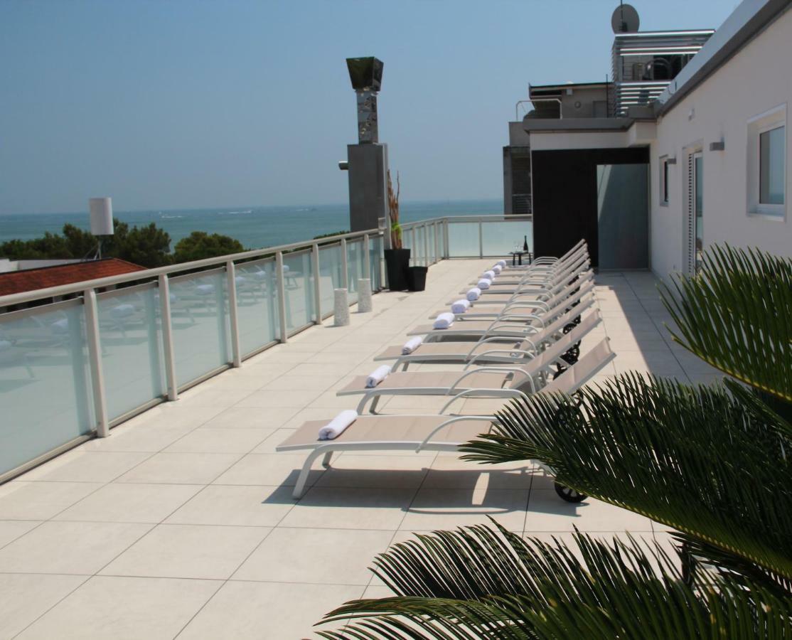 Hotel Castiglione Lignano Sabbiadoro Exterior photo